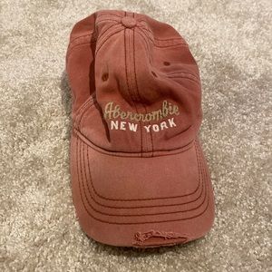 Abercrombie hat, faded red